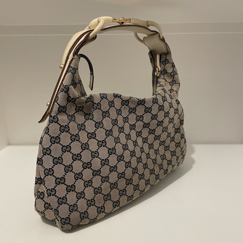 Vintage Gucci cloth shoulder bag